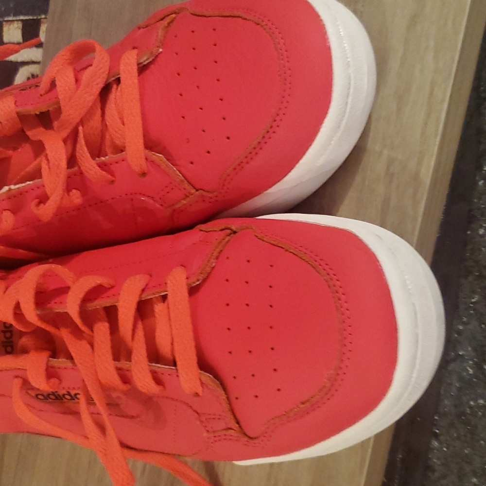 Adidas Continental  sz 12 NEW no box